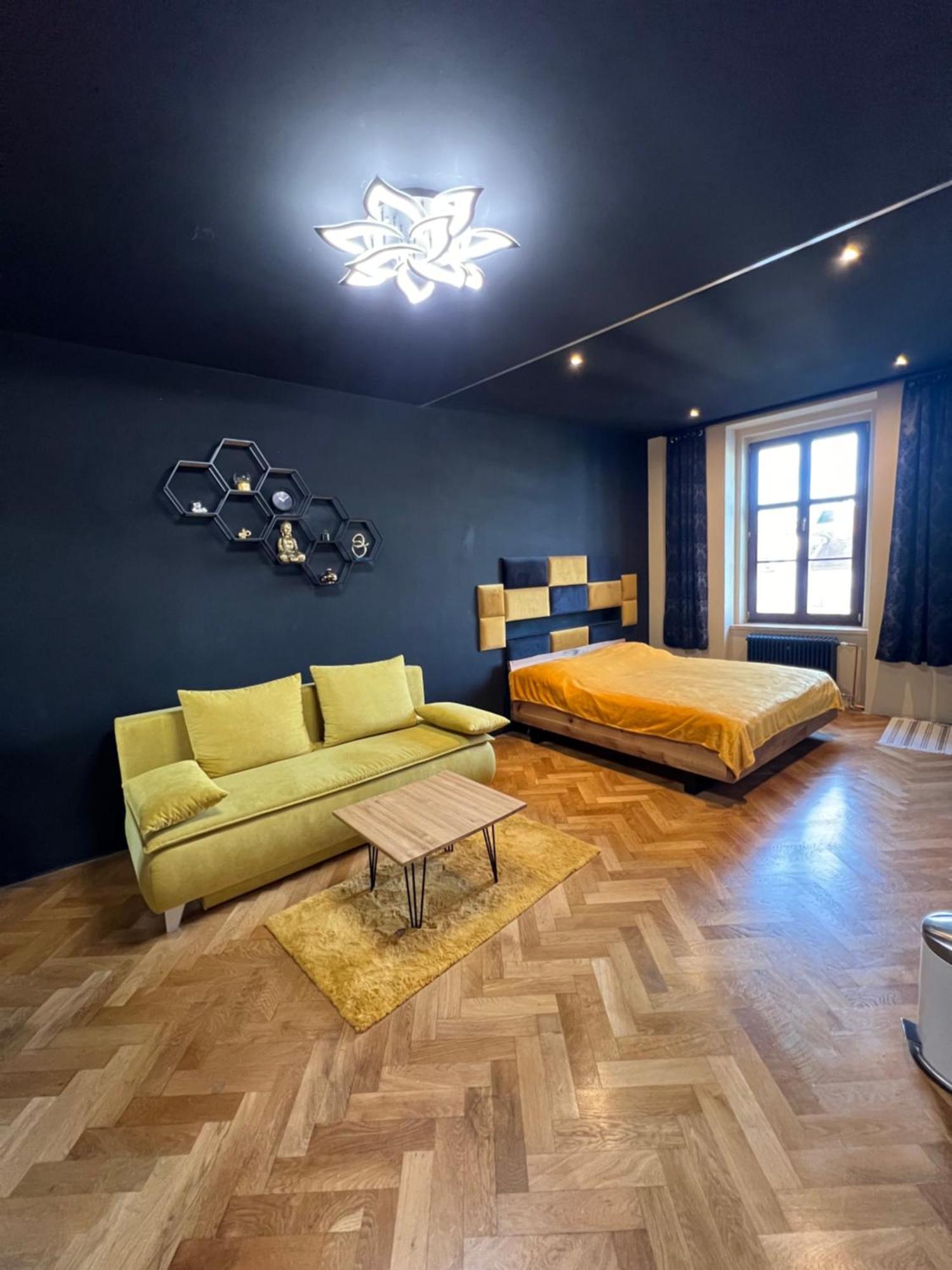 Wenceslas Square Apartment 150 M2 Prague Exterior photo