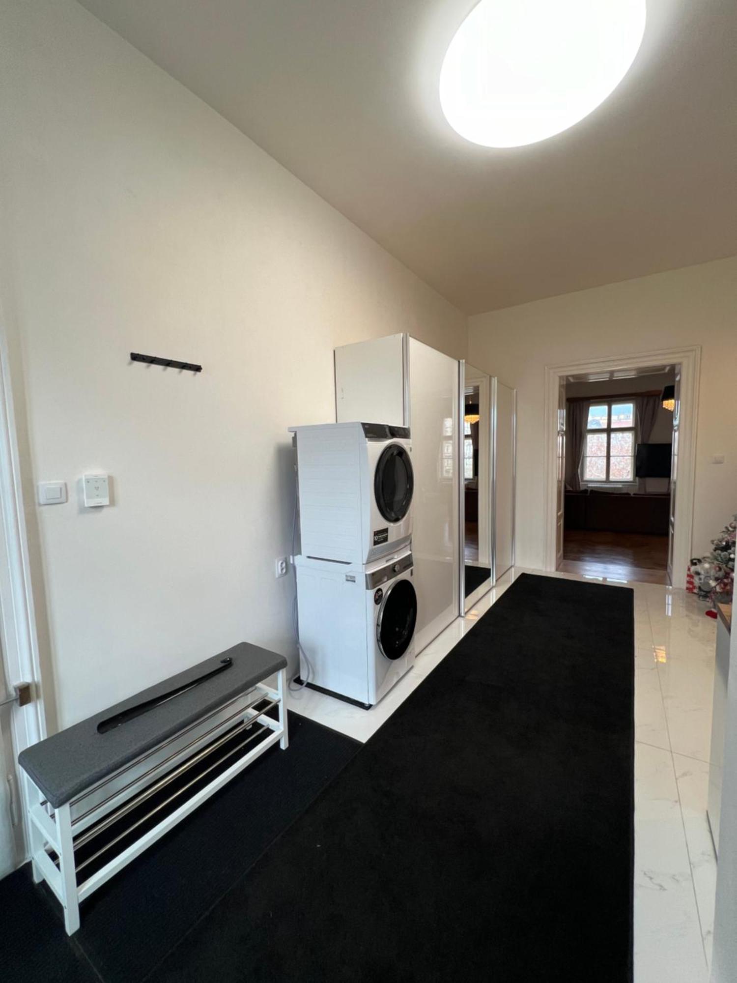 Wenceslas Square Apartment 150 M2 Prague Exterior photo